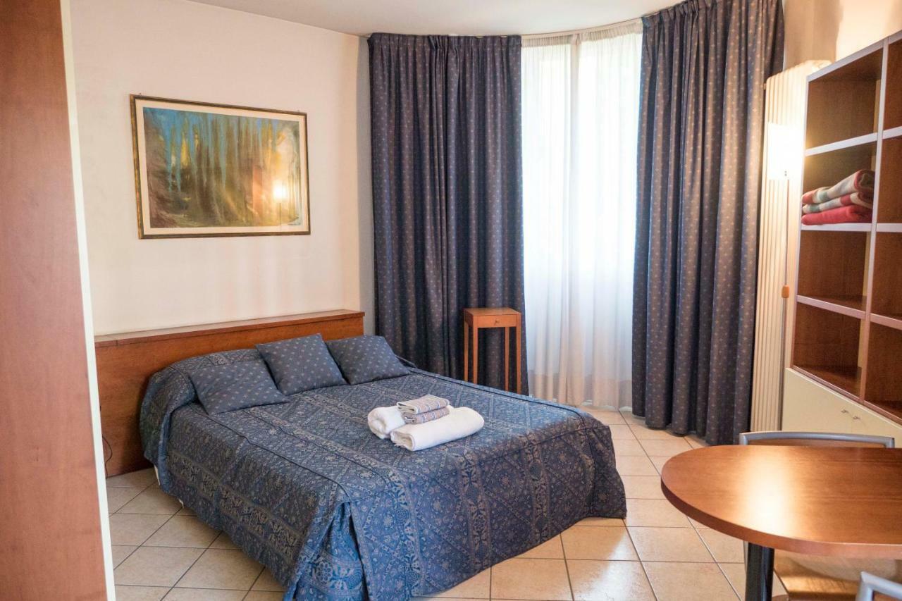 Casa Bella Apartment โบโลญญา ภายนอก รูปภาพ