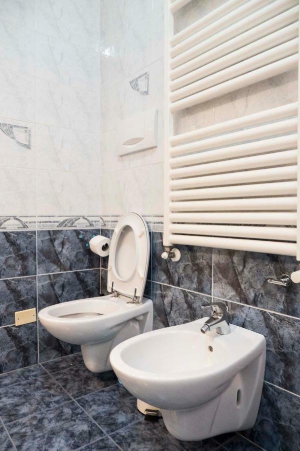 Casa Bella Apartment โบโลญญา ภายนอก รูปภาพ