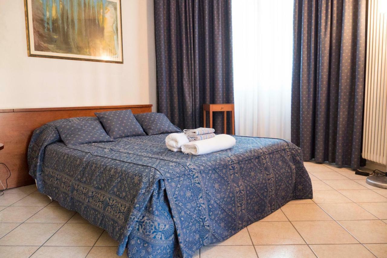 Casa Bella Apartment โบโลญญา ภายนอก รูปภาพ